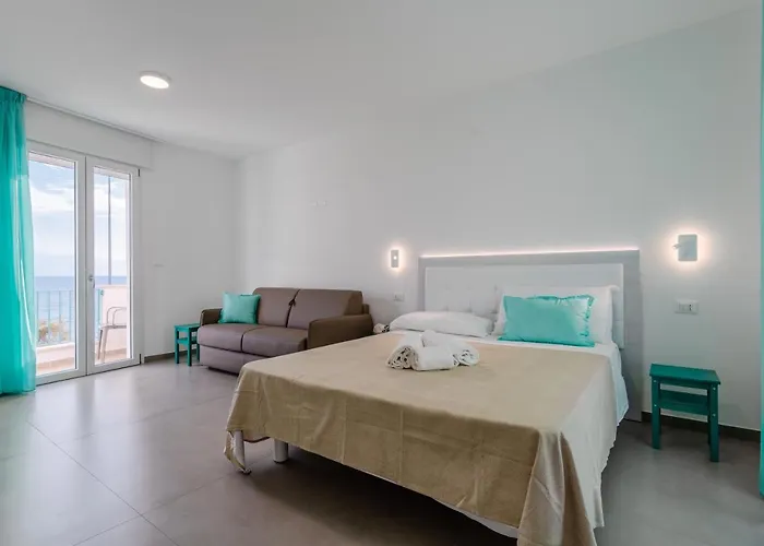 Smeraldo Aparthotel