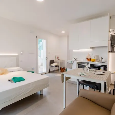 Lejlighedshotel Smeraldo 3*